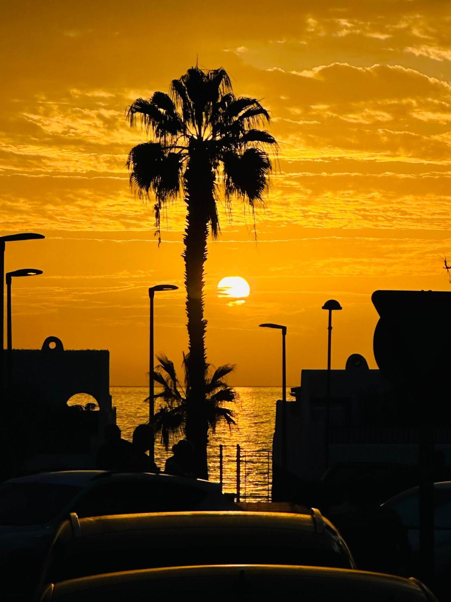 Apartamento Brisas Del Sur - Oasis Tenerife Sur Playa de San Juan  Buitenkant foto